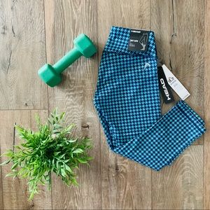 NWT Head Workout Pants Tight Capri Fit XS